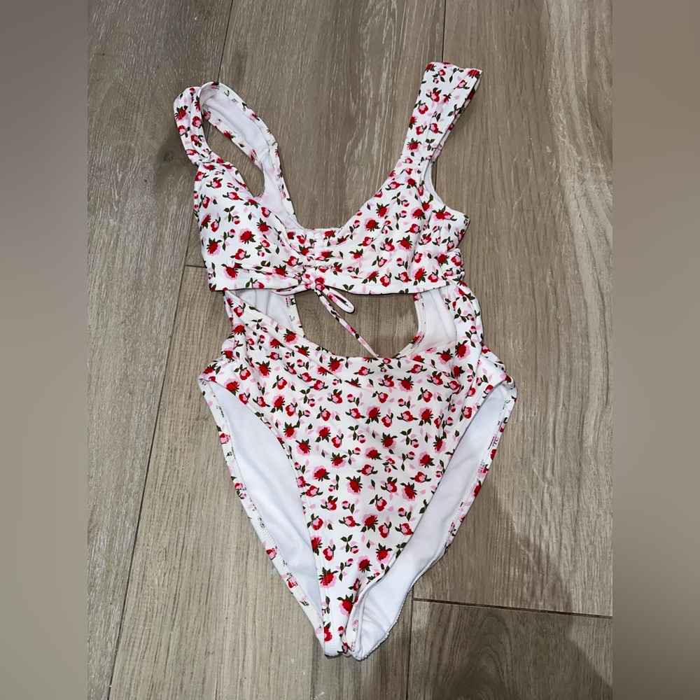 Target floral one piece swimsuit